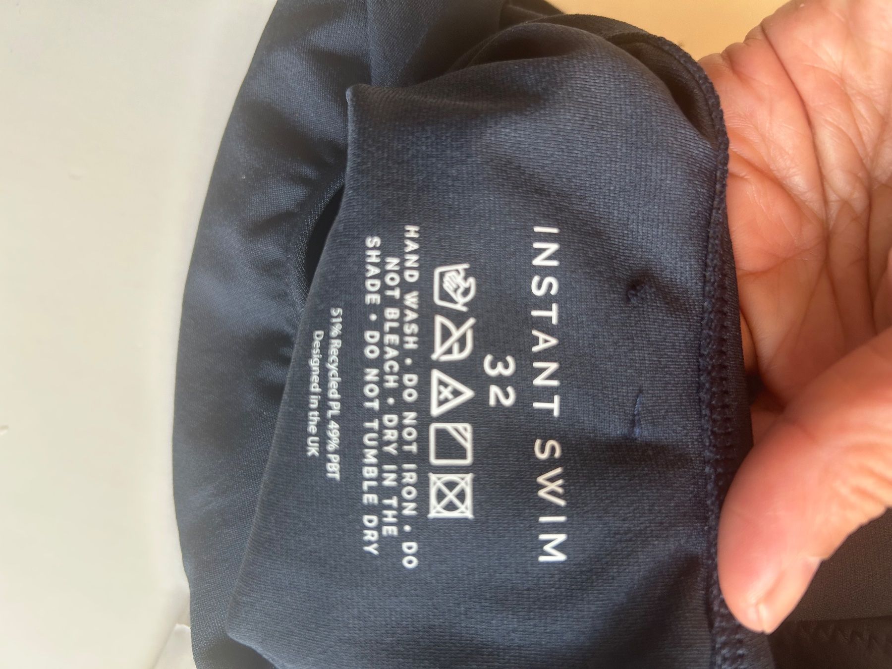 Costumi da bagno & Bikini: Instant Swim performance swimwear Seren Badeanzug gr. XS/S – Nuovo e nell'imballaggio originale da Luzern venduto da Exberlinerz 4