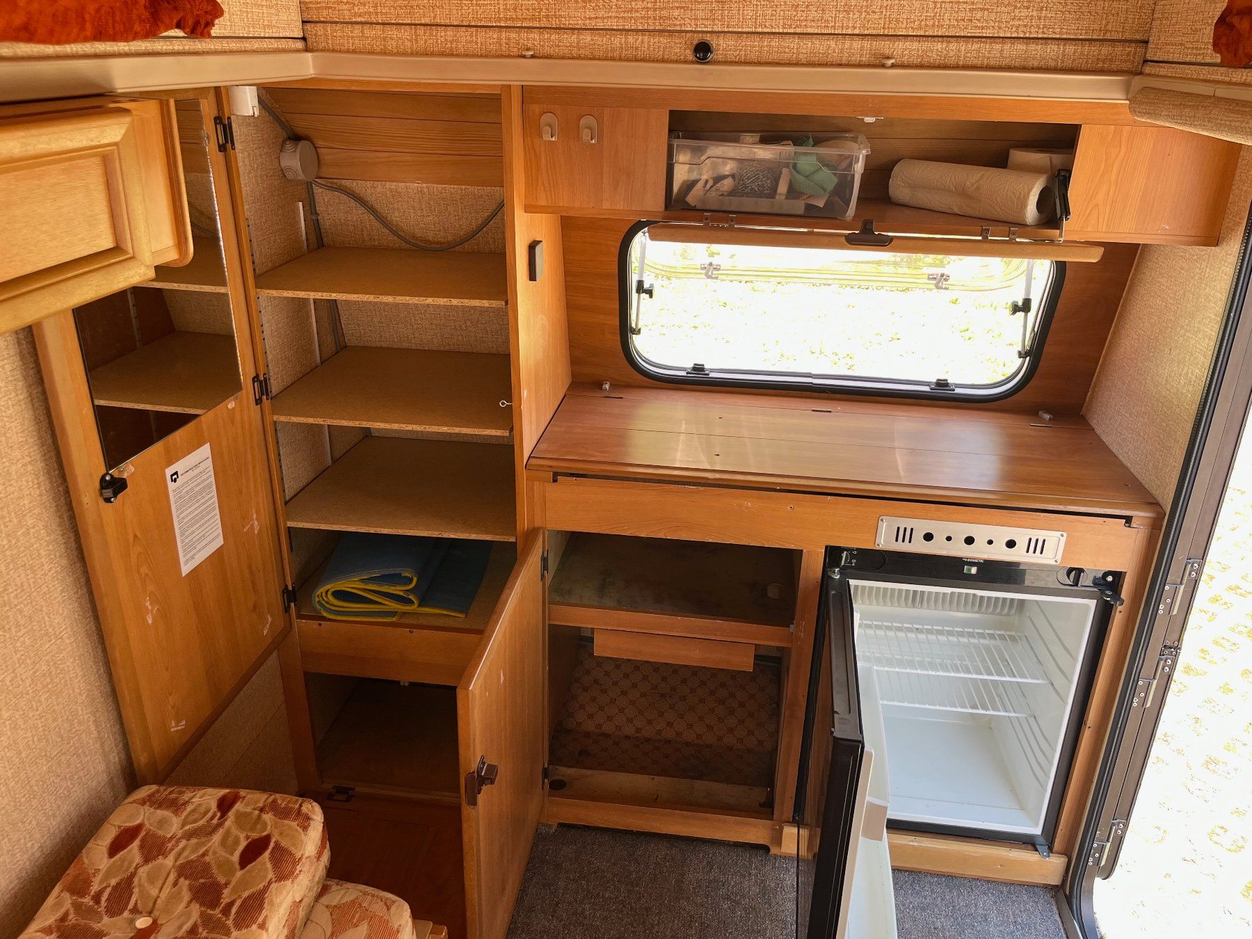 Rimorchi: Wohnwagen Rapido Club 30 – Usato da Ebikon venduto da rebeluz 7