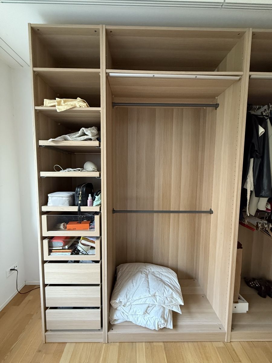 Ikea Armadi: IKEA Pax Kleidershrank – Usato da Zürich venduto da ASQ88 1