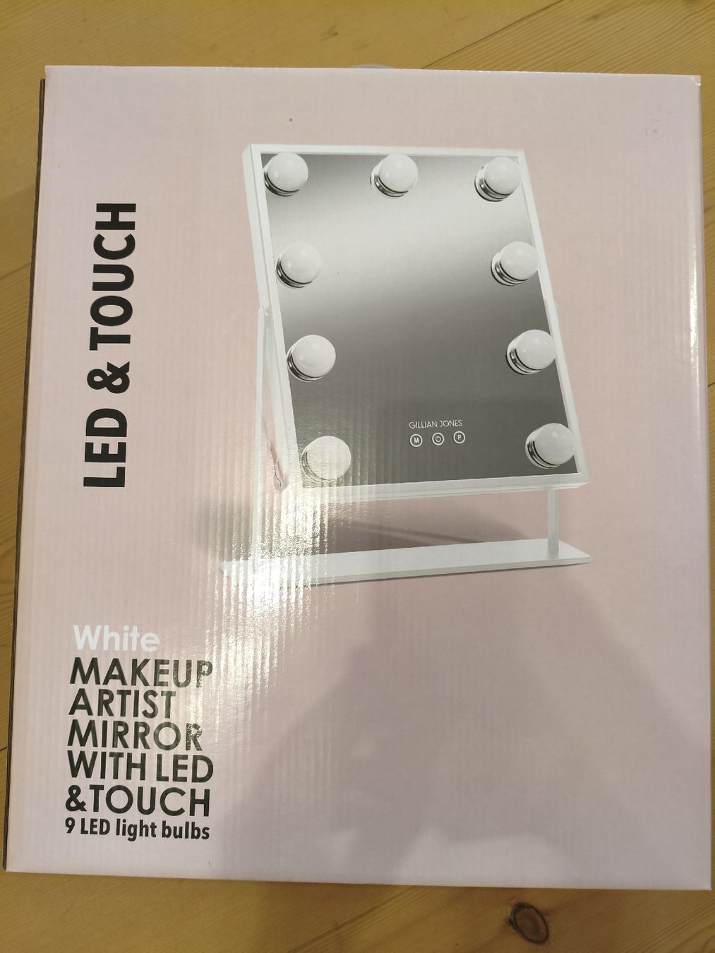 Specchi: Make-up Spiegel Weiss mit 9 LED Lichter neu – Nuovo e nell'imballaggio originale da Wislikofen venduto da Passiflora05