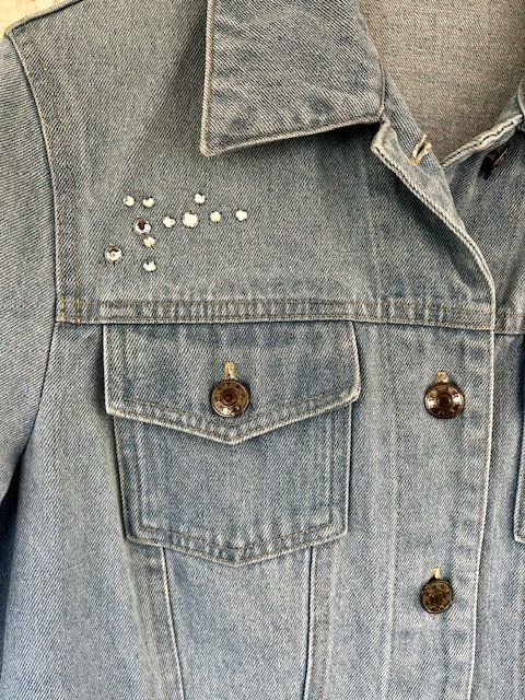 Giacche: Helle Jeansjacke – Usato da Ottikon venduto da lo99 1