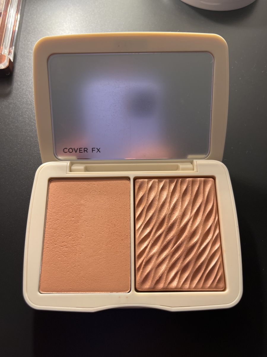 Make-up: Cover FX Monochromatic Blush Duo in Soft Peach – Usato da Winterthur venduto da Natcl 1