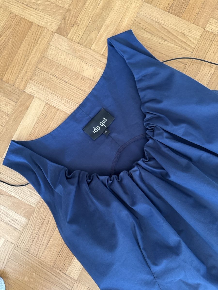 Vestiti: Ida Gut Shift Dress Small – Usato da Fällanden venduto da emilyeheim 2