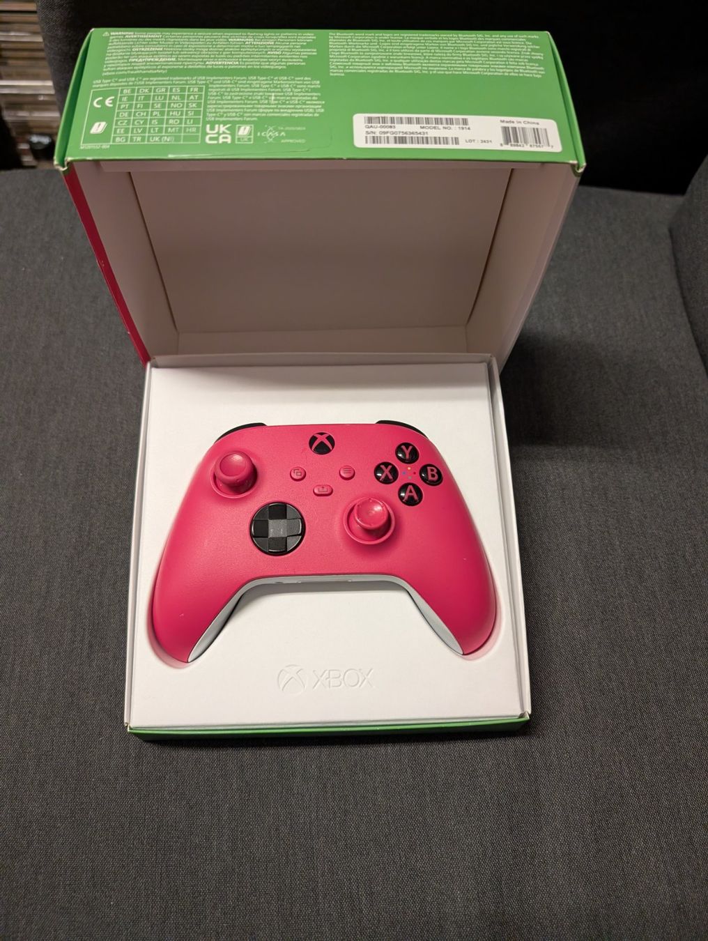 Controller: Controller Xbox series x – Usato da Giubiasco venduto da Tici__nerd_Giubiasco 2