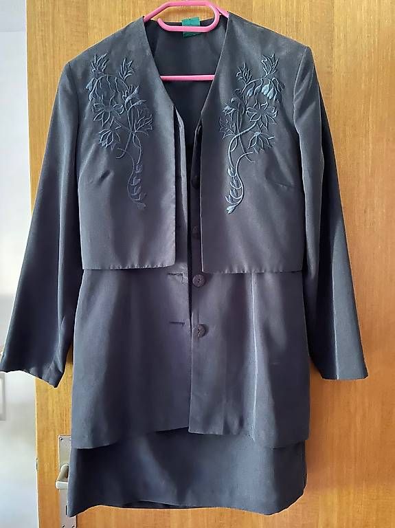 Kleider: Damenkleid – Gebraucht aus Laax GR von sue987
