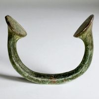 Bracelet ancien bronze monnaie manille Okpoho sud-est Niger