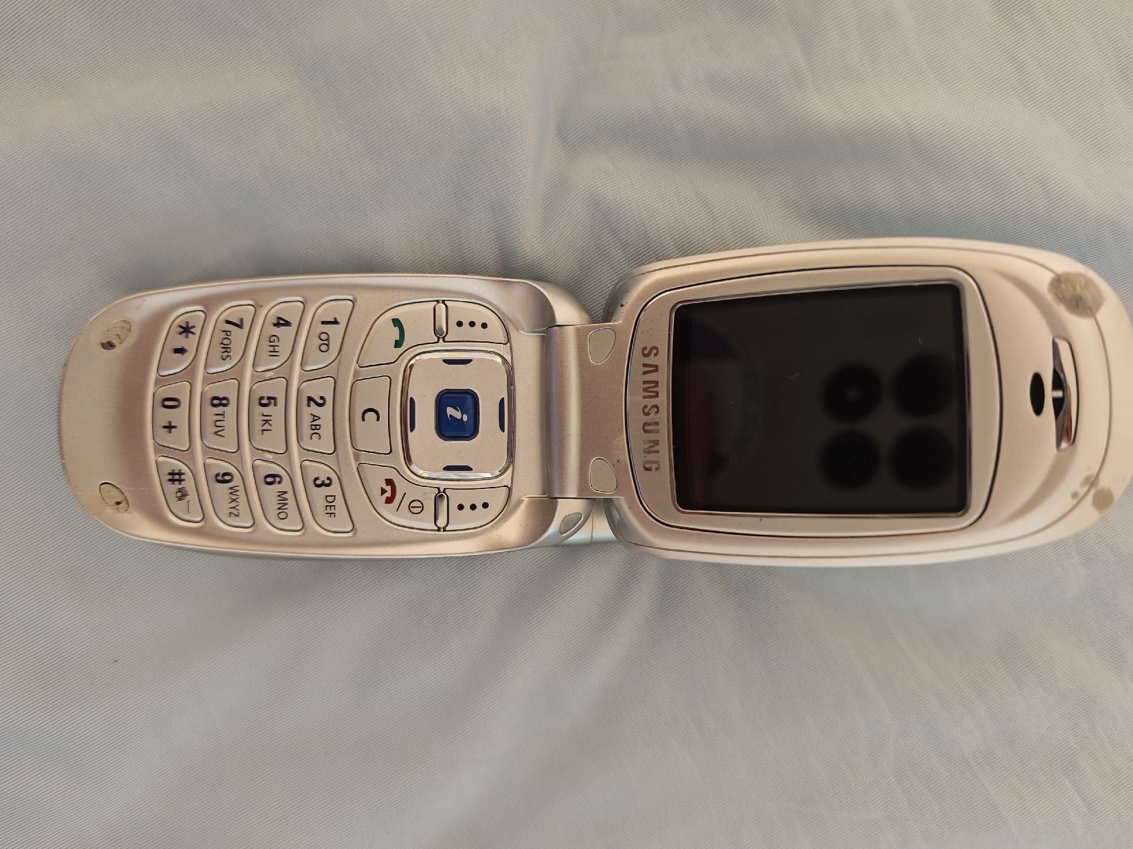 Samsung Portables: Samsung SGH X450 2003 retro Klassisch  – D'occasion à Grenchen par bru_mdk8 1