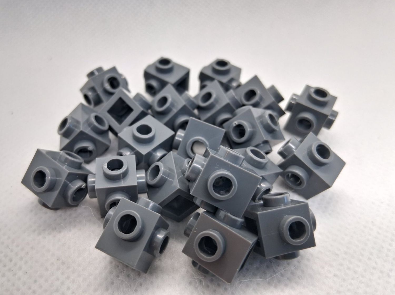 Lego Giocattoli: Lego 20 Stk. Brick 1x1 w. knobs (new) – Nuovo e nell'imballaggio originale da Inwil venduto da Dokyiioto 1