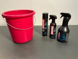 3St. div. neue Motoradreiniger inkl. gebr. Eimer Blau ab 1.-