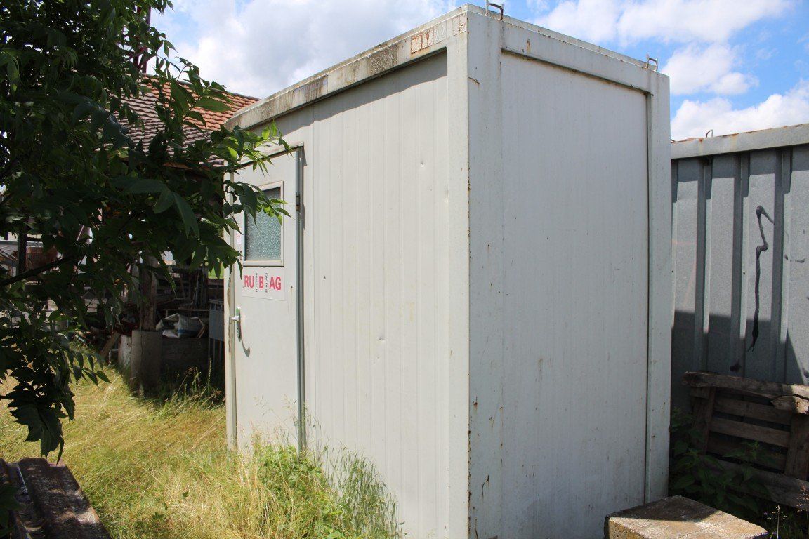 Contenitori edile: WC Container (Lot 514) 6017 Ruswil – Usato da Bäriswil venduto da WWYN-AUKTIONEN