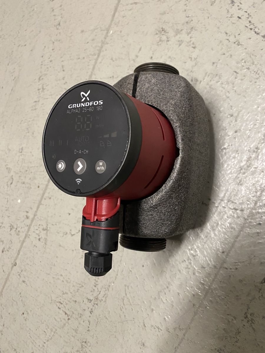Grundfos Chauffage: Grundfoss Pumpe  – D'occasion à Niederhasli par lanzanese