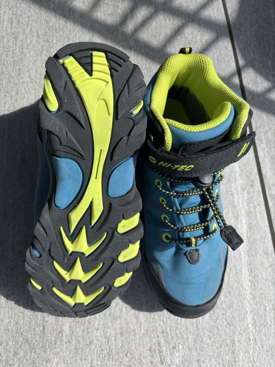 Hi-Tec Herrenschuhe: Scarpe HI-TEC numero 36 – Gebraucht aus Gordola von man_yl9r 1
