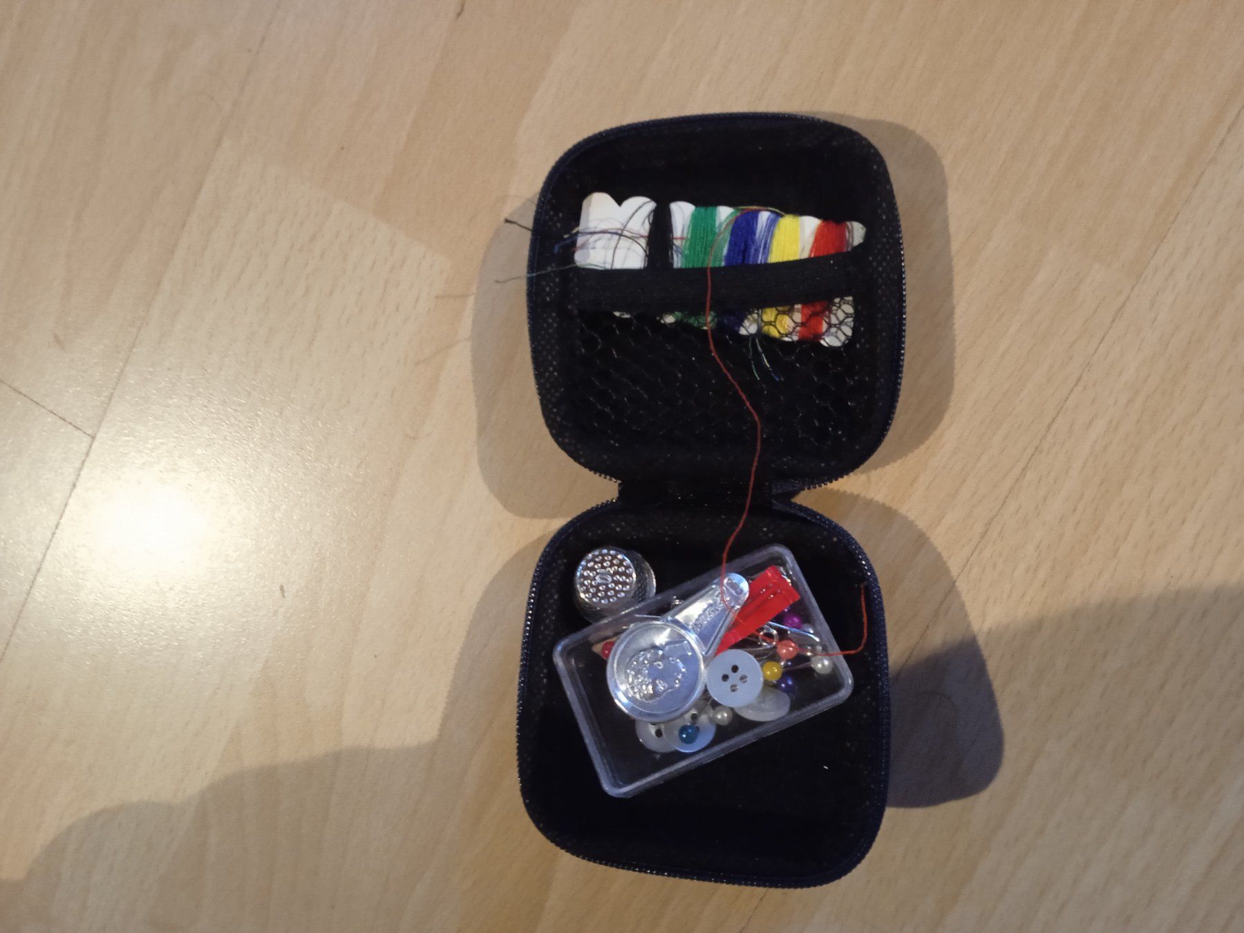 Kit bricolage: Sew portable for trip – Nuovo (secondo la descrizione) da Flums venduto da hec_flums