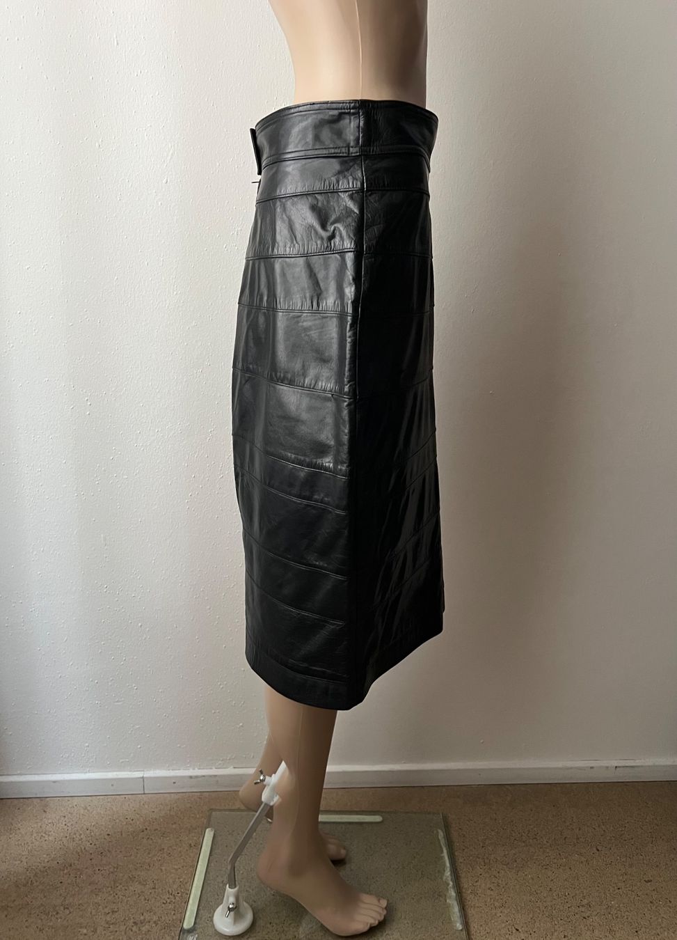 Röcke: CLAUDIA STRÄTER Lederrock 🖤 – Gebraucht aus Zürich von ClosetQueen 4