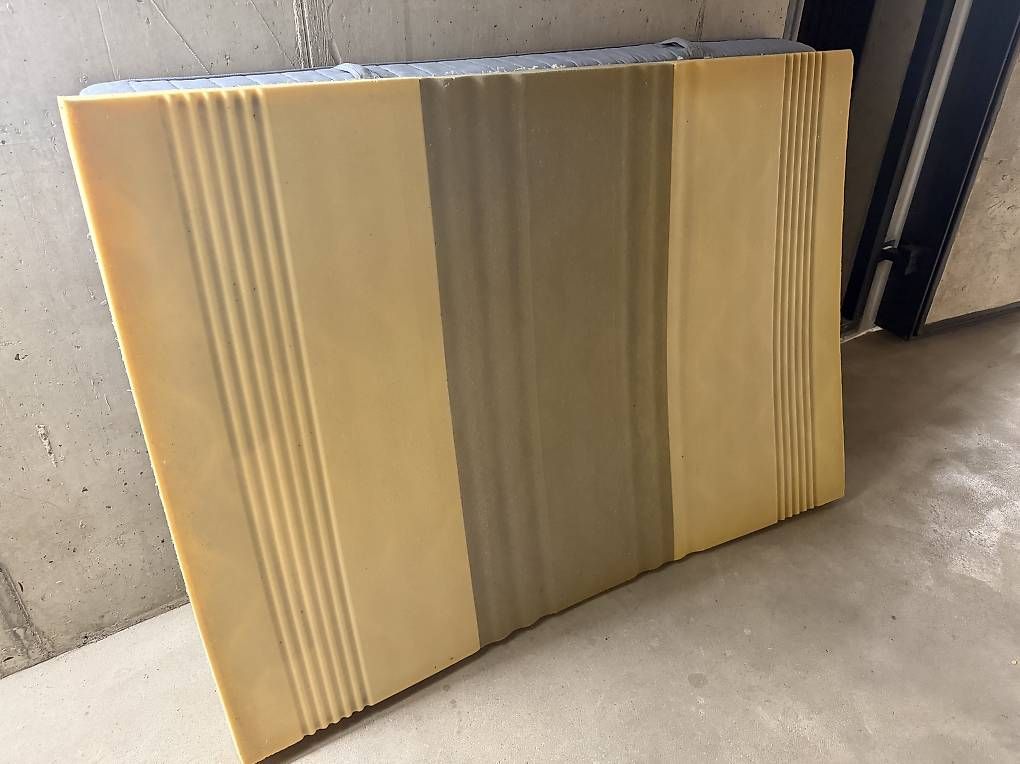 Matratzen: Schaumstoff Matratze 140cm x 200cm – Gebraucht aus Burgdorf von jon_jy6x