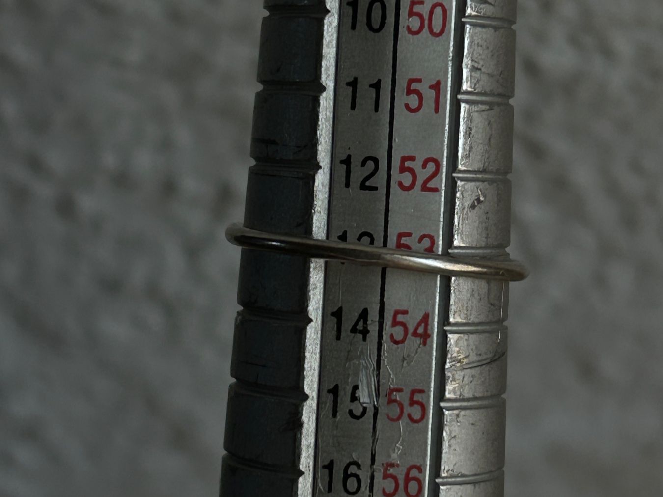 Anelli: Silberring mit Zirkonia-Stein, V-Form, Grösse 53 – Usato da Laufen venduto da Bellavitaboom 4