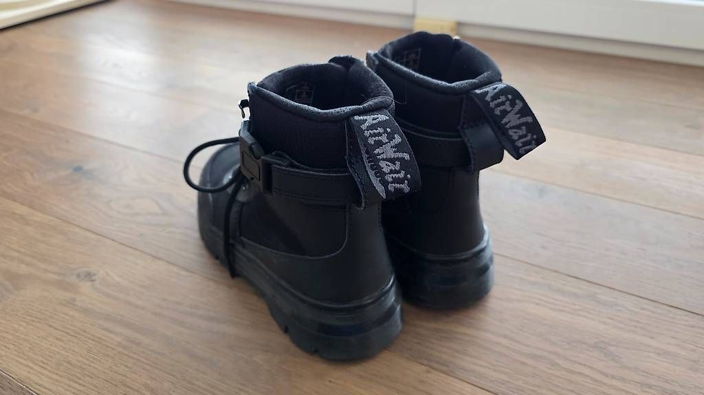 Scarpe da uomo: dr. martens, schwarz gr 39 – Usato da Zuzwil SG venduto da motomania076 1