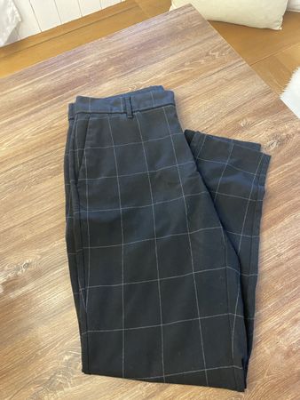 Bershka schwarze schöne Hose, Top Zustand, Gr. 40