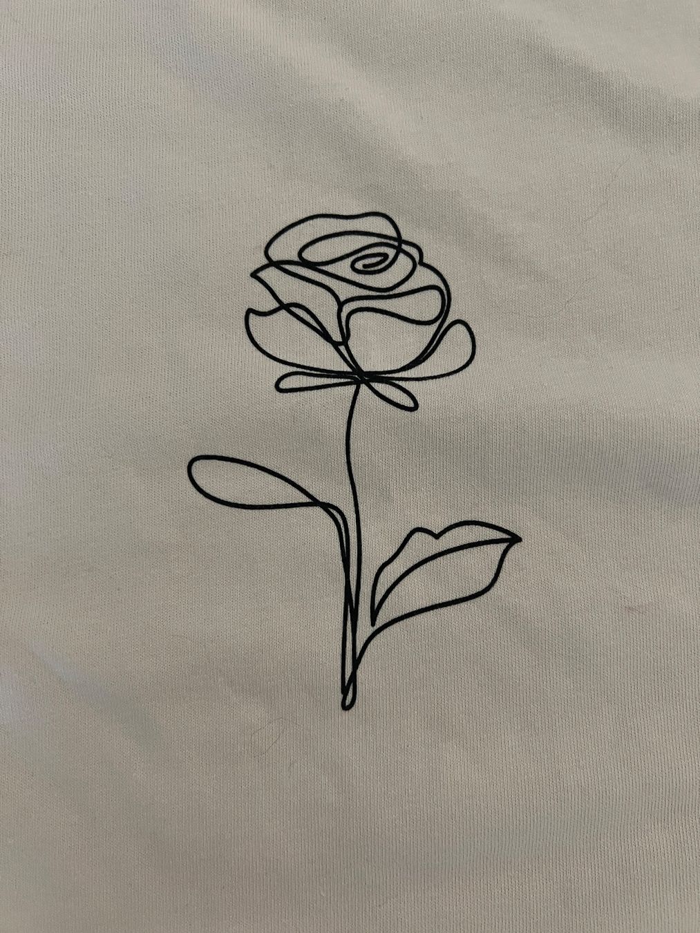 T-shirt: Merchcode Spring Rose Huge T-Shirt – Nuovo (secondo la descrizione) da Maur venduto da Laura-96 2