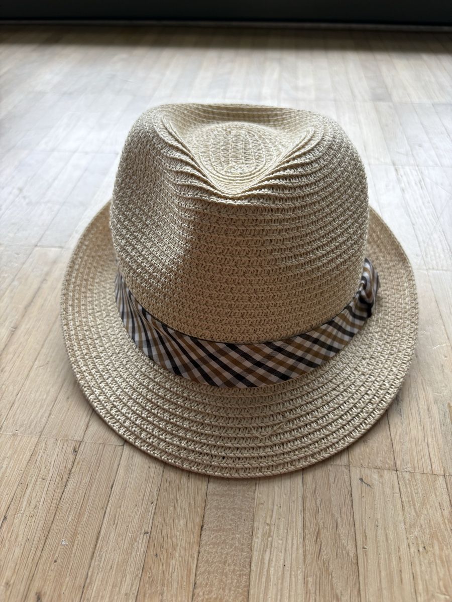 S.Oliver Copricapi, berretti & cappellini: S.Oliver straw fedora hat — excellent condition, size 57 – Usato da Nyon venduto da Iamher