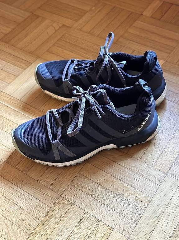 Adidas Scarpe da donna: Trekkingschuh Wanderschuh Adidas Terrex 36 – Usato da Dübendorf venduto da baskiglot