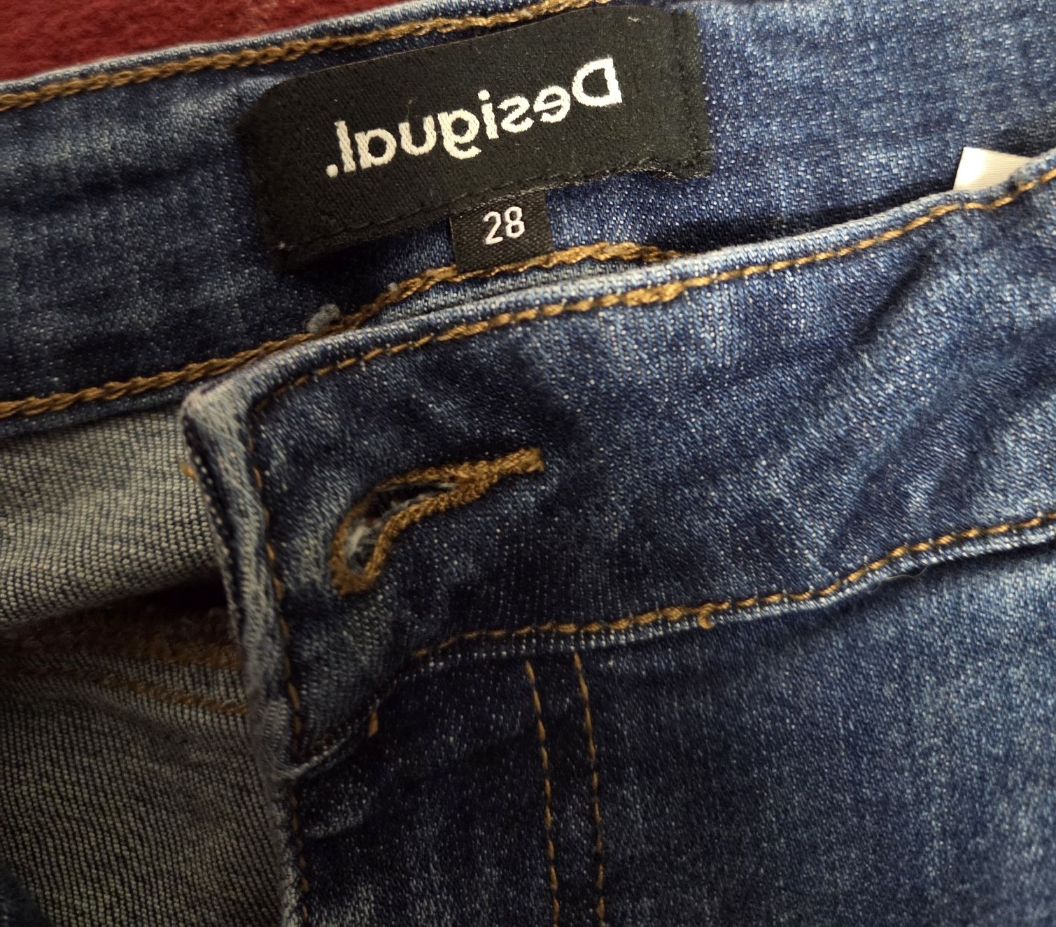 Desigual Jeans: Desigual Jeans Grösse 28 elastisch – Gebraucht aus Subingen von DENDLE20 4