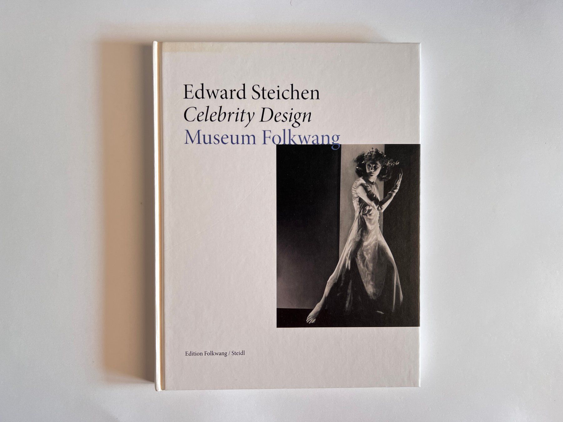 Poster & Bilder: EDWARD STEICHEN, «Celebrity Design», Museum Folkwang, – Gebraucht aus Küsnacht ZH von sowohlalsauch