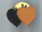 zwei Herzen, Pin