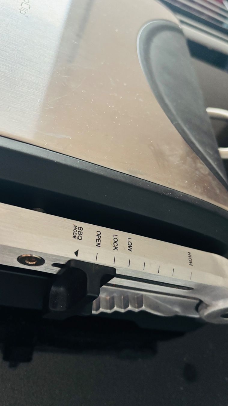 Elettrodomestici da cucina: DomoClip Professioneller MultiGrill / Panini Kontaktgrill – Nuovo (secondo la descrizione) da Lengnau BE venduto da 4ConsultingSolutions 1