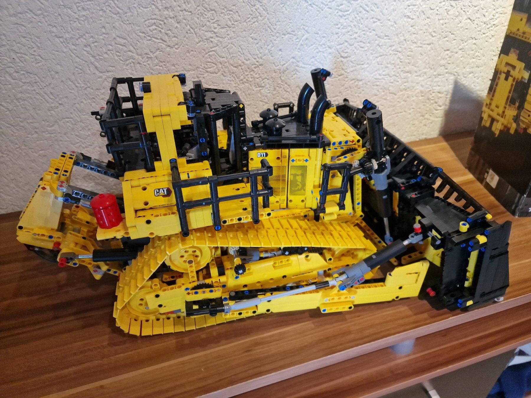 Lego Kit di costruzioni: Lego Technic Bulldozer CAT D11 – Usato da Rüegsauschachen venduto da Hbru 3
