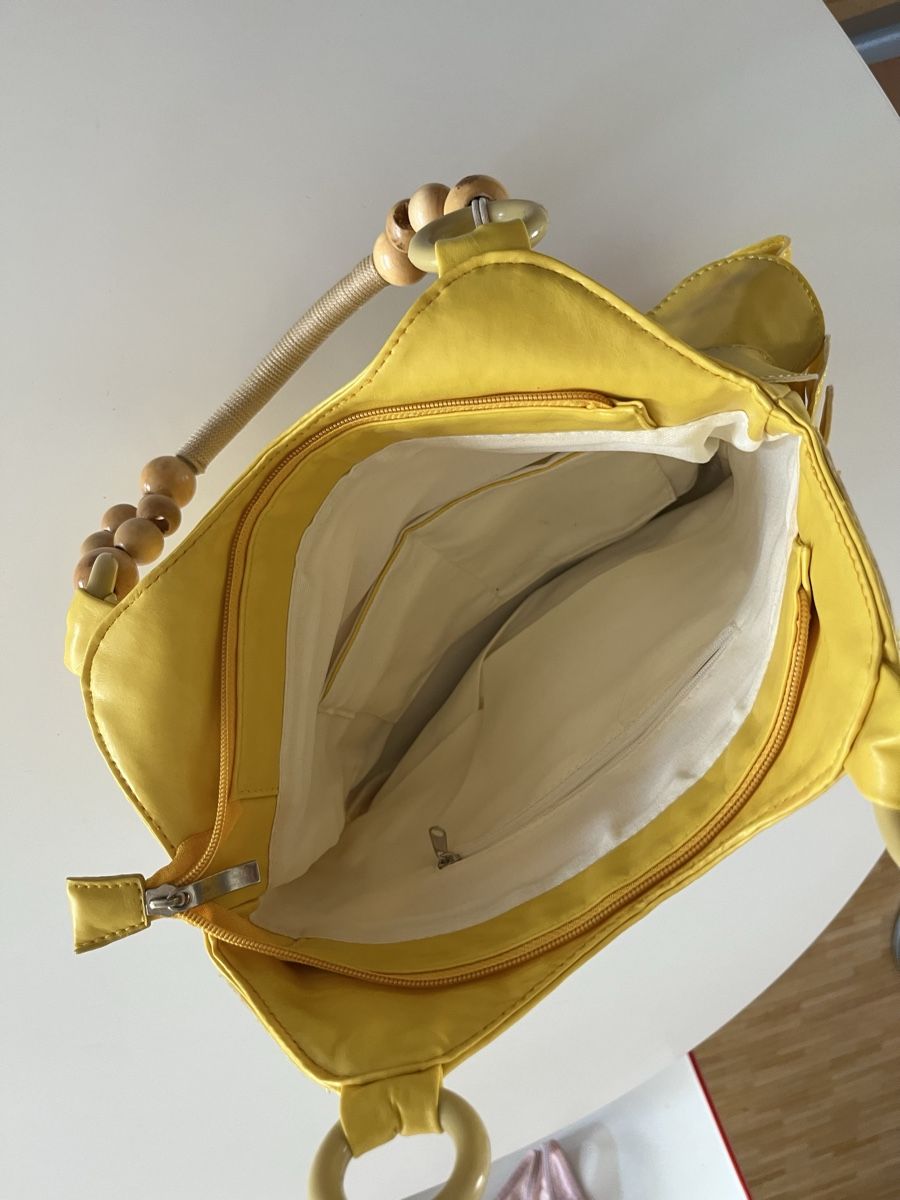 Borse da donna: NEU! GELBE HANDTASCHE MIT PERLENHENKELN – Nuovo e nell'imballaggio originale da Basel venduto da JJ.Elena 2