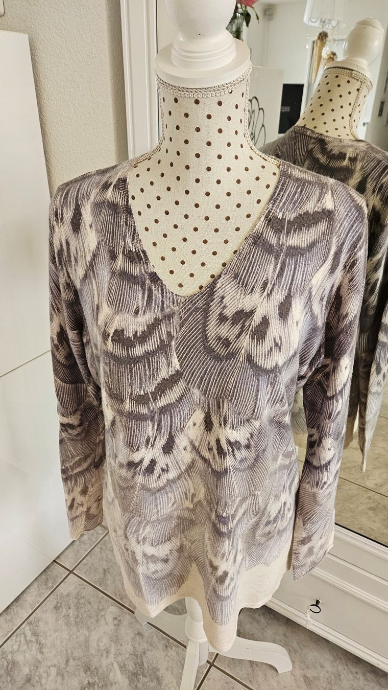 Maglioni & Felpe: Schöner Damenpullover mit Muster, Grösse 42 Wolle/Viskose – Usato da Gossau ZH venduto da fashiontwo