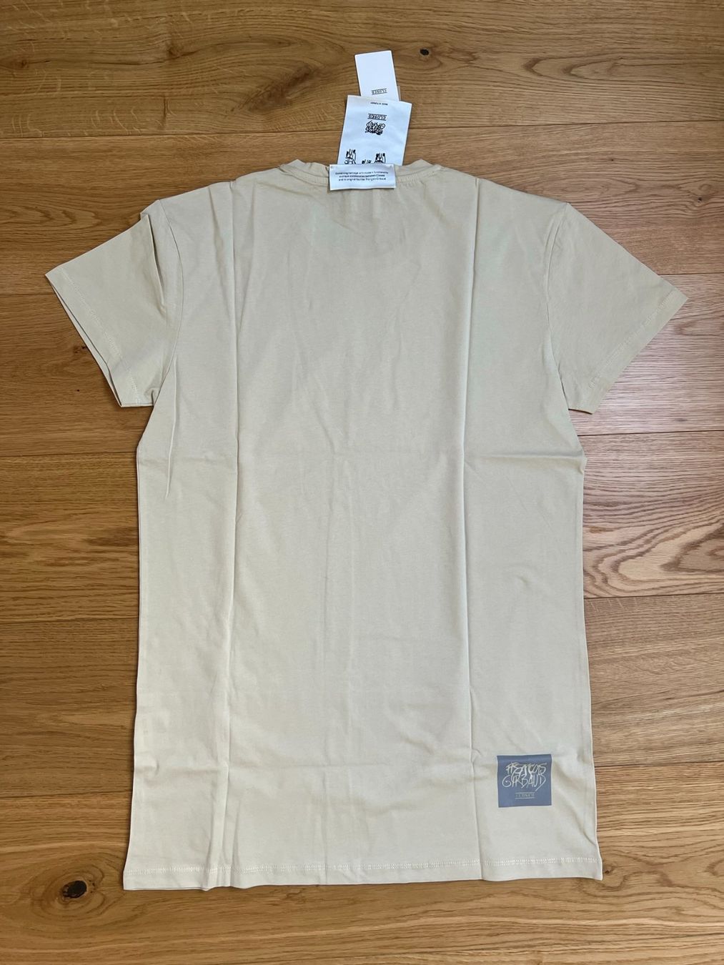 Closed T-shirt: Original CLOSED T-Shirt, NEU, Grösse S – Nuovo e nell'imballaggio originale da Biel-Benken BL venduto da Aplus0 5