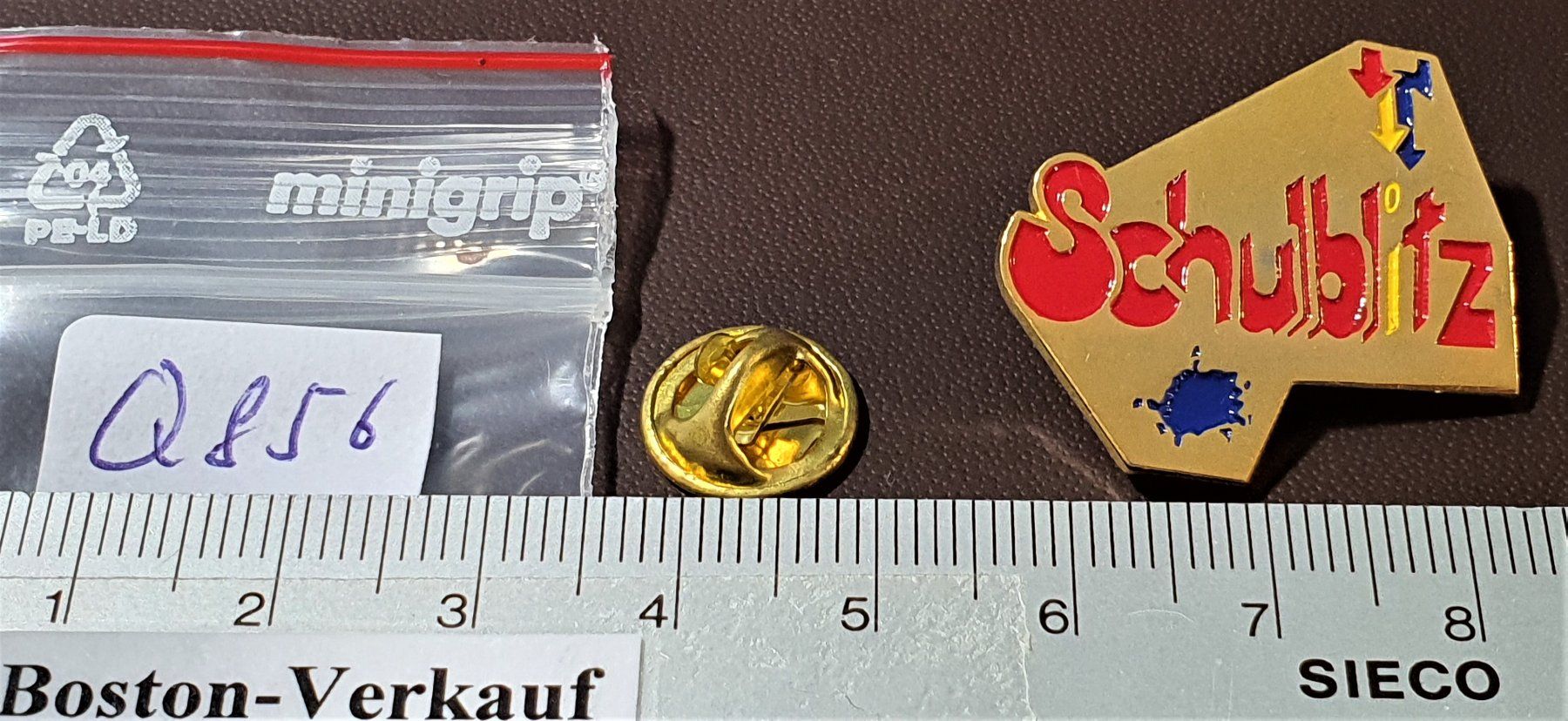 Placchette & Badge: Q856 - Pin Schulblitz  /  Nr. 203 – Usato da Reinach BL venduto da Boston-Verkauf 2