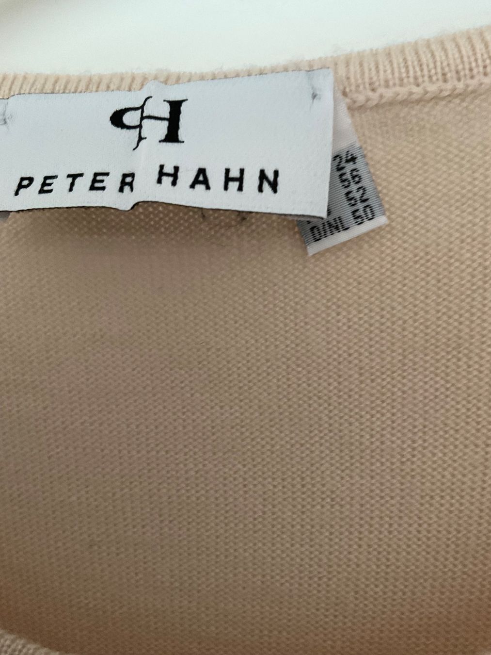 Peter Hahn Maglioni & Felpe: Peter Hahn Wolle Pullover Gr 50 ecrue, neuwertig – Nuovo (secondo la descrizione) da Urdorf venduto da alda02 4