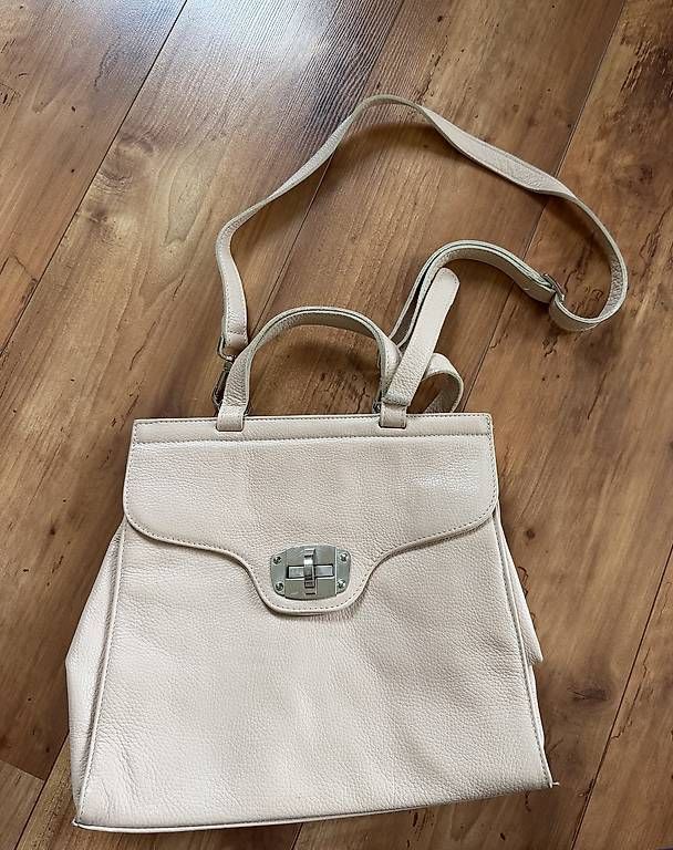 Taschen für Damen: Handtasche – Neu und originalverpackt aus Rossrüti von StellaPO