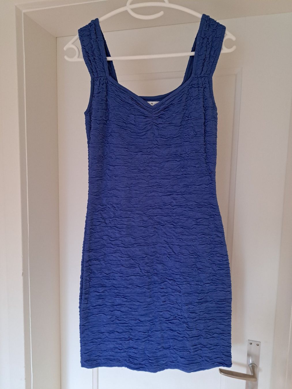 Only Robes: neu! ONLY Kleid, Grösse S, blau – Neuf (Voir description) à Uzwil par eri_lz5x 5