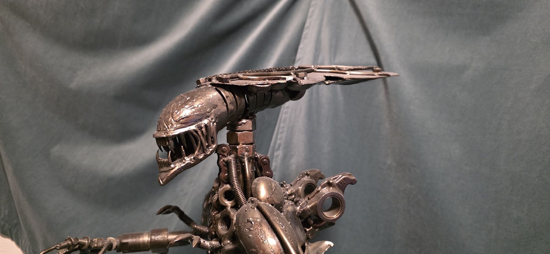Sculture & Statue: Xenomorph Queen Alien Metallskulptur – Usato da Büsserach venduto da aur_xn86 2