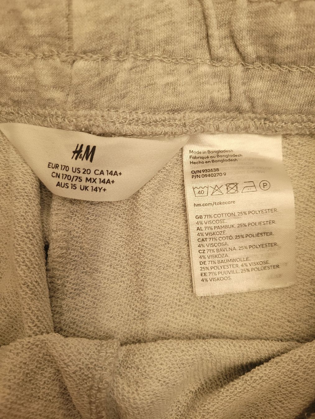 H&M Pantaloni: 72. Shorts H&M gris taille 170 – Usato da Villars-sur-Glâne venduto da m66_dch5 3