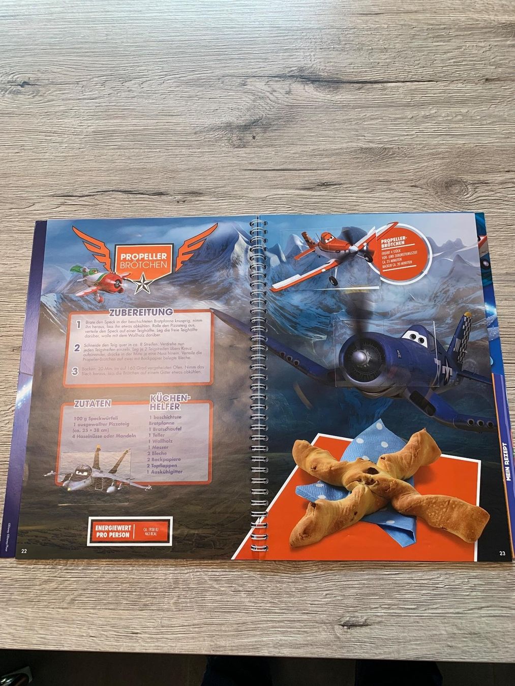 Coop Alben: Disney Kochen und Backspass Sammelbuch – Gebraucht aus Langenthal von Brunnbach 3