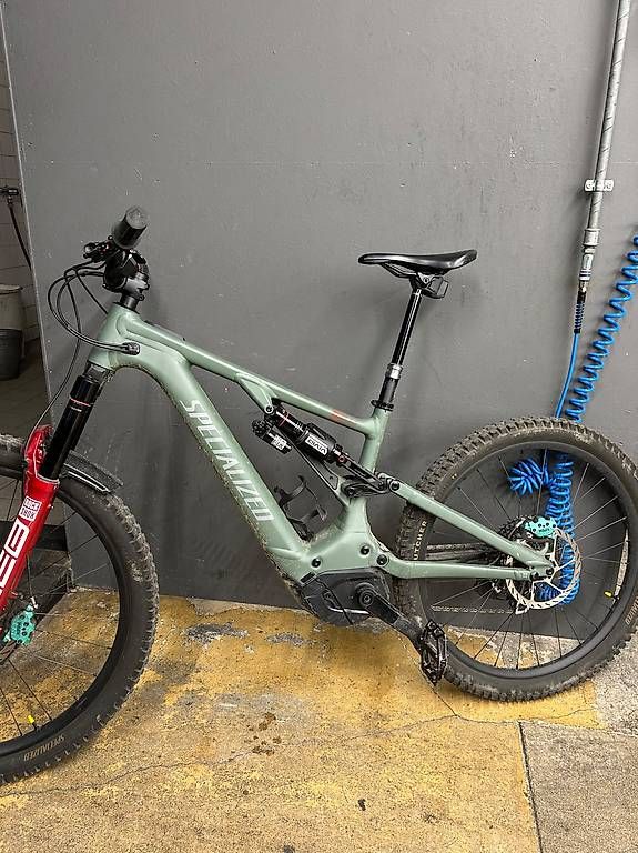 Specialized Velos: Specialized Levo comp alloy Gen. 3 custom – Gebraucht aus frauenfeld von kai_yl9x 1