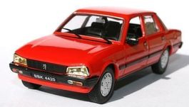 Peugeot 505 GTI Phase I 1979-1986 rot / schwarz     1:43