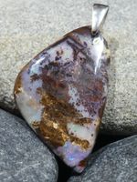 Anhänger Boulder Opal.