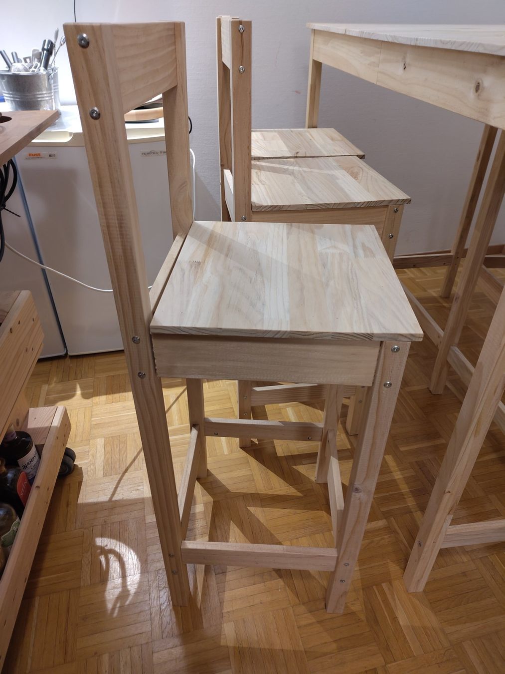 Vidaxl Tische: Bartisch mit 6 Hocker – Gebraucht aus Herisau von rog_rtz8 1