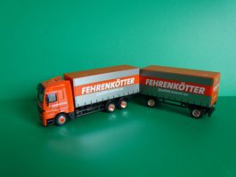 Mercedes LKW von Schuco 1/87