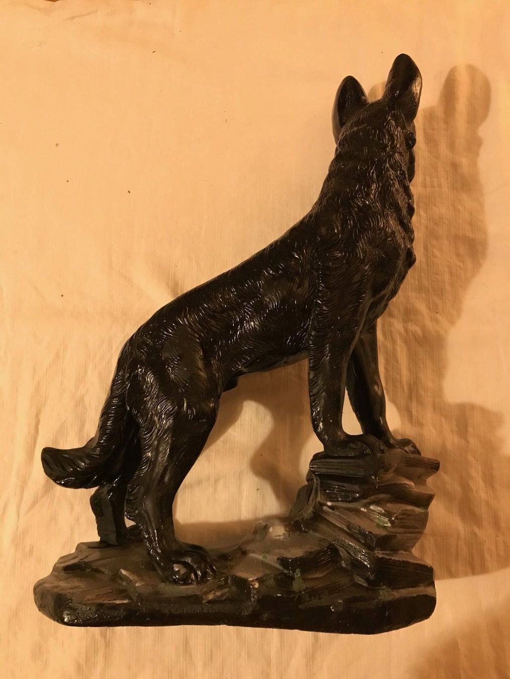 Figuren: Statue d'un chien noir – Gebraucht aus Ste-Croix von BuffetSC 3