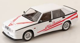 Alfa Romeo 75 Turbo Evoluzione 1987 weiss / schwarz / rot