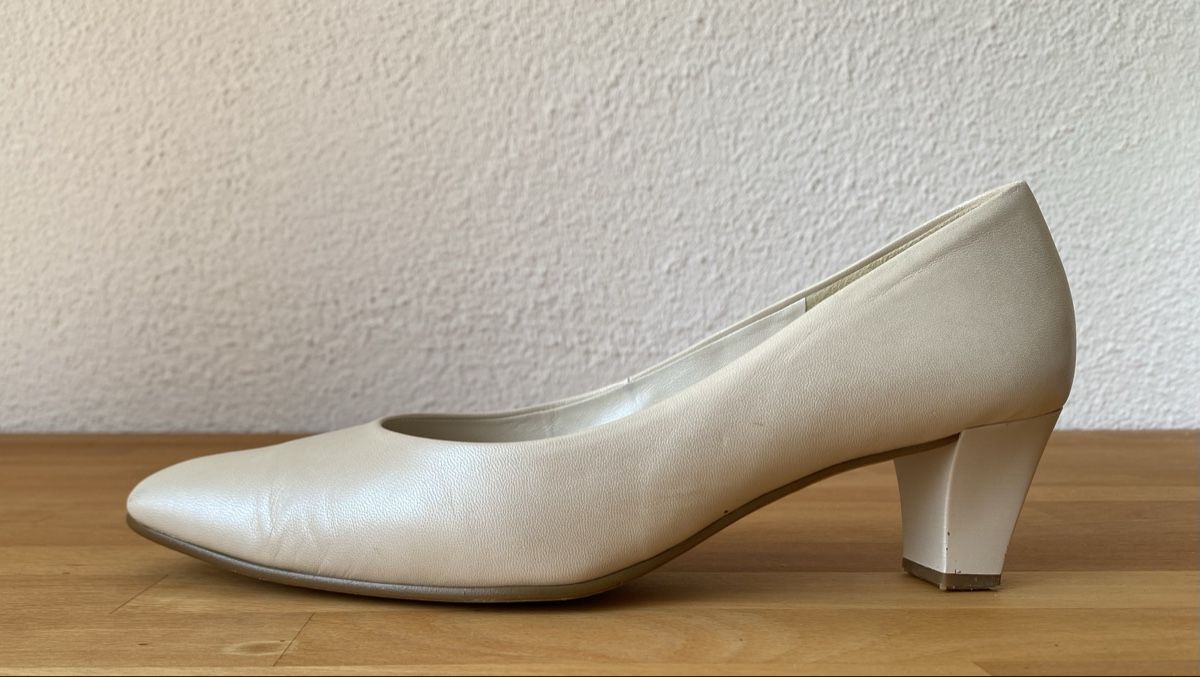 Gabor Scarpe da donna: Gabor Pumps, Grösse 39, Perlmuttfarben – Usato da Rothenfluh venduto da m.s.w 1
