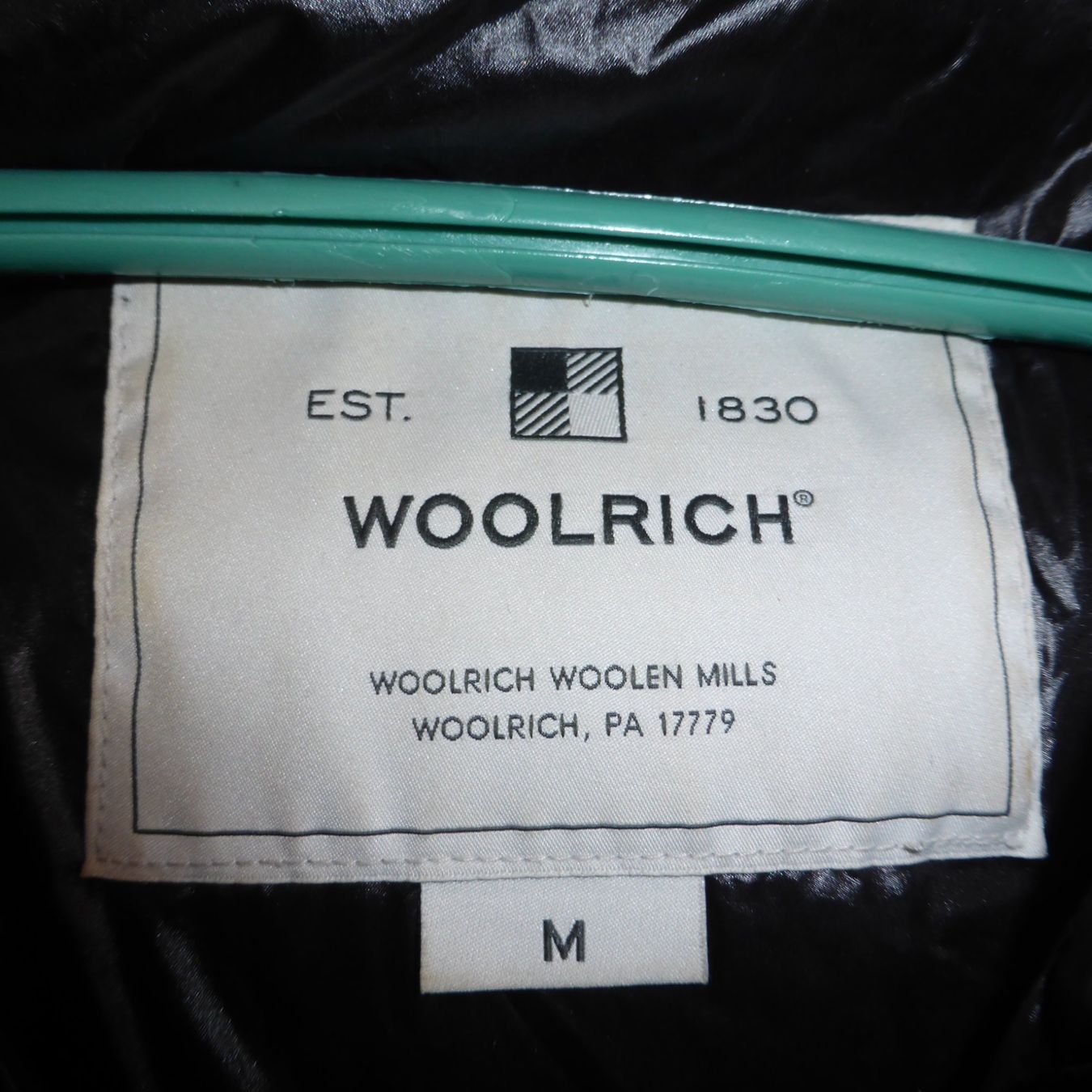 Woolrich Giacche: Daunenjacke WOOLRICH, Gr. M – Usato da St.Gallen venduto da regenbogen5 1