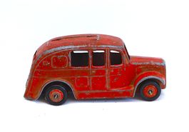 VINTAGE DINKY TOYS FEUERWEHRAUTO  1:43